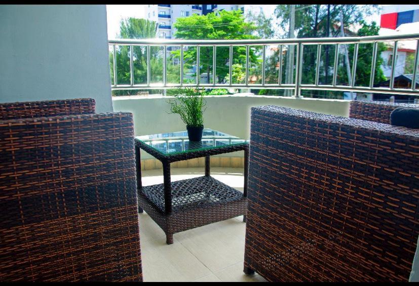 No 95 Suites VI Lagos Bagian luar foto
